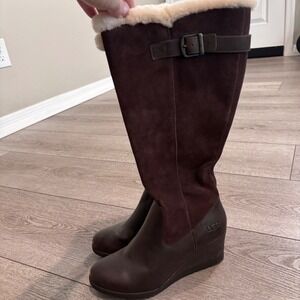 UGG Simmens Tall Wedge Boots Womens 7 Brown Leather Suede Waterproof 1013887